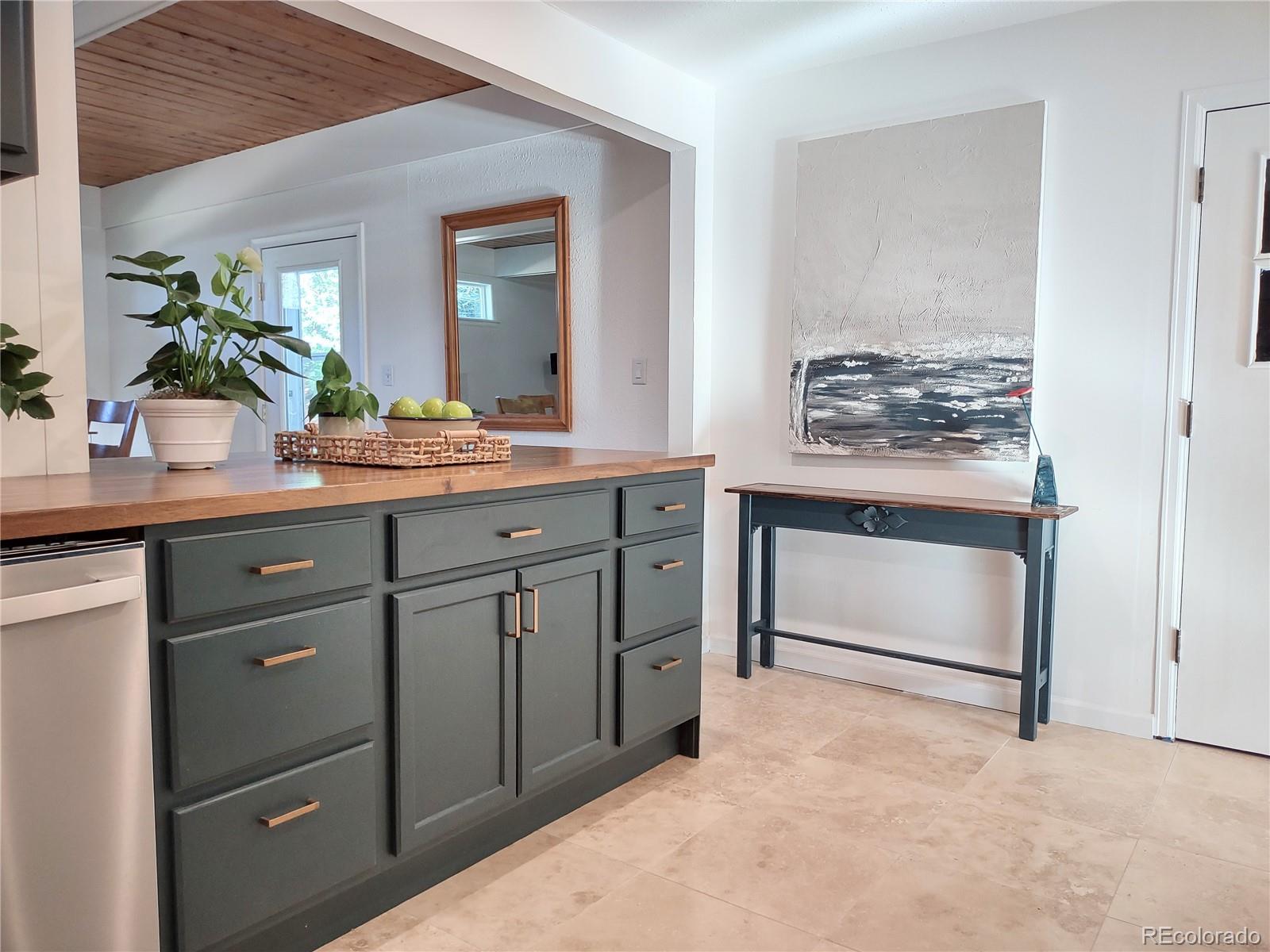 MLS Image #9 for 141  pierce drive,colorado springs, Colorado