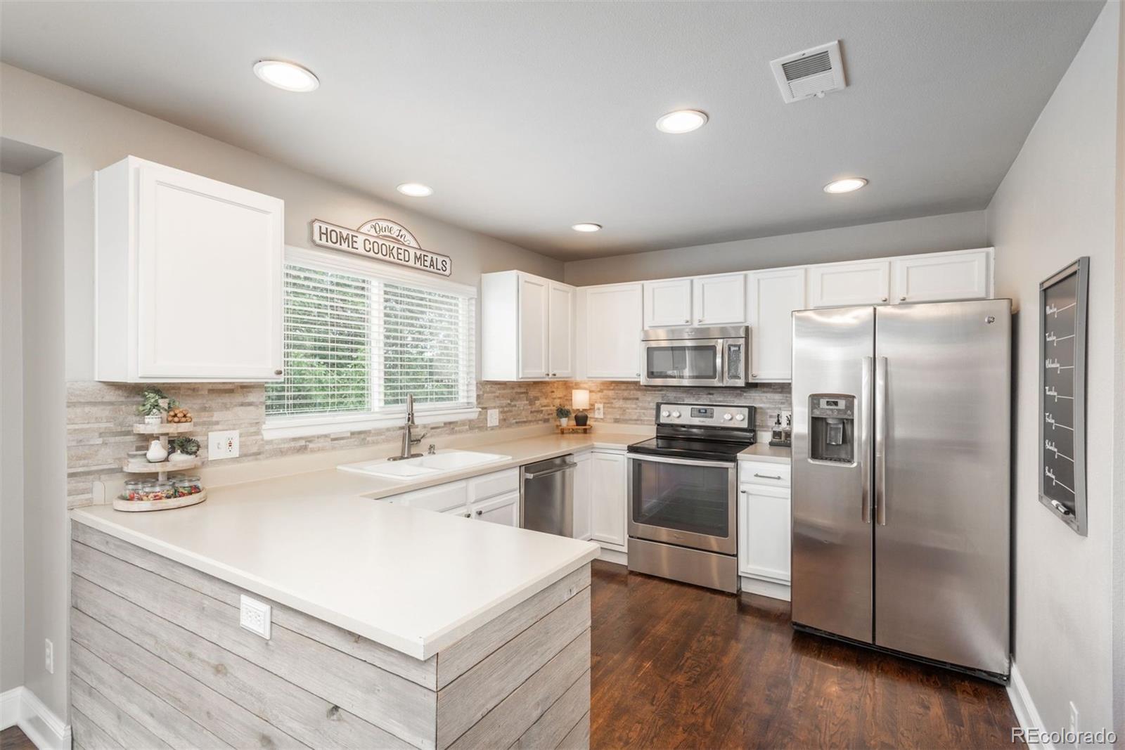 CMA Image for 3323  youngheart way,Castle Rock, Colorado