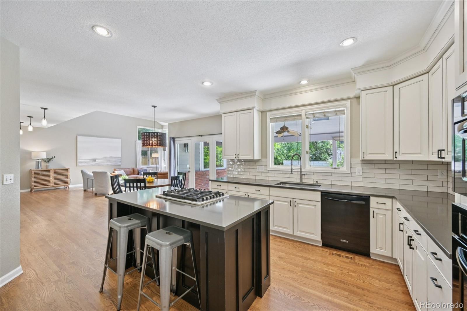 MLS Image #9 for 5528 s jasper way,centennial, Colorado