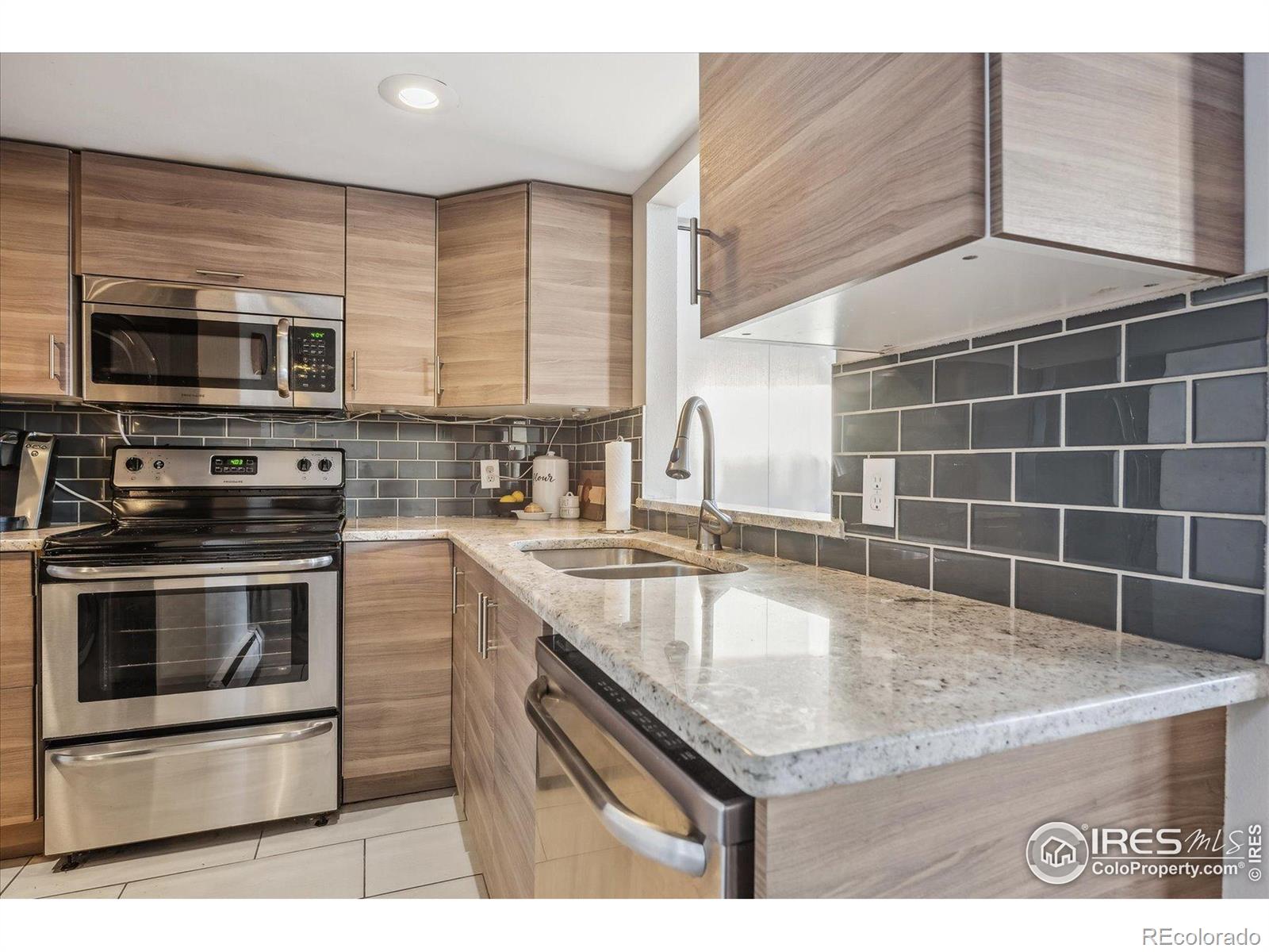 MLS Image #8 for 5415 w 16th avenue ,lakewood, Colorado
