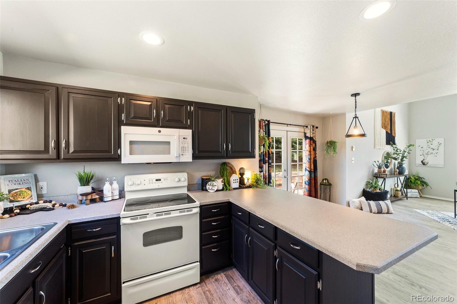 MLS Image #17 for 1140  magic lamp way 4,monument, Colorado