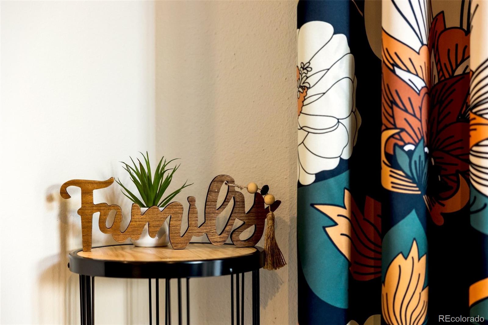 MLS Image #19 for 1140  magic lamp way 4,monument, Colorado