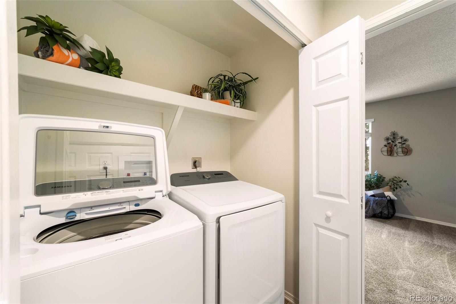 MLS Image #40 for 1140  magic lamp way 4,monument, Colorado