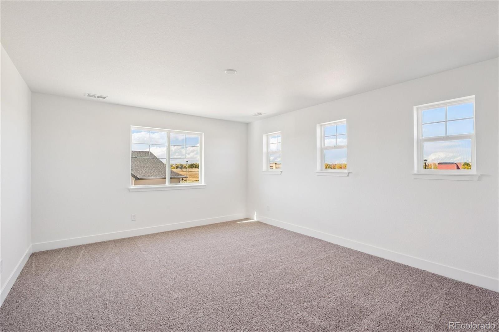 MLS Image #13 for 7037 e 126th place,thornton, Colorado