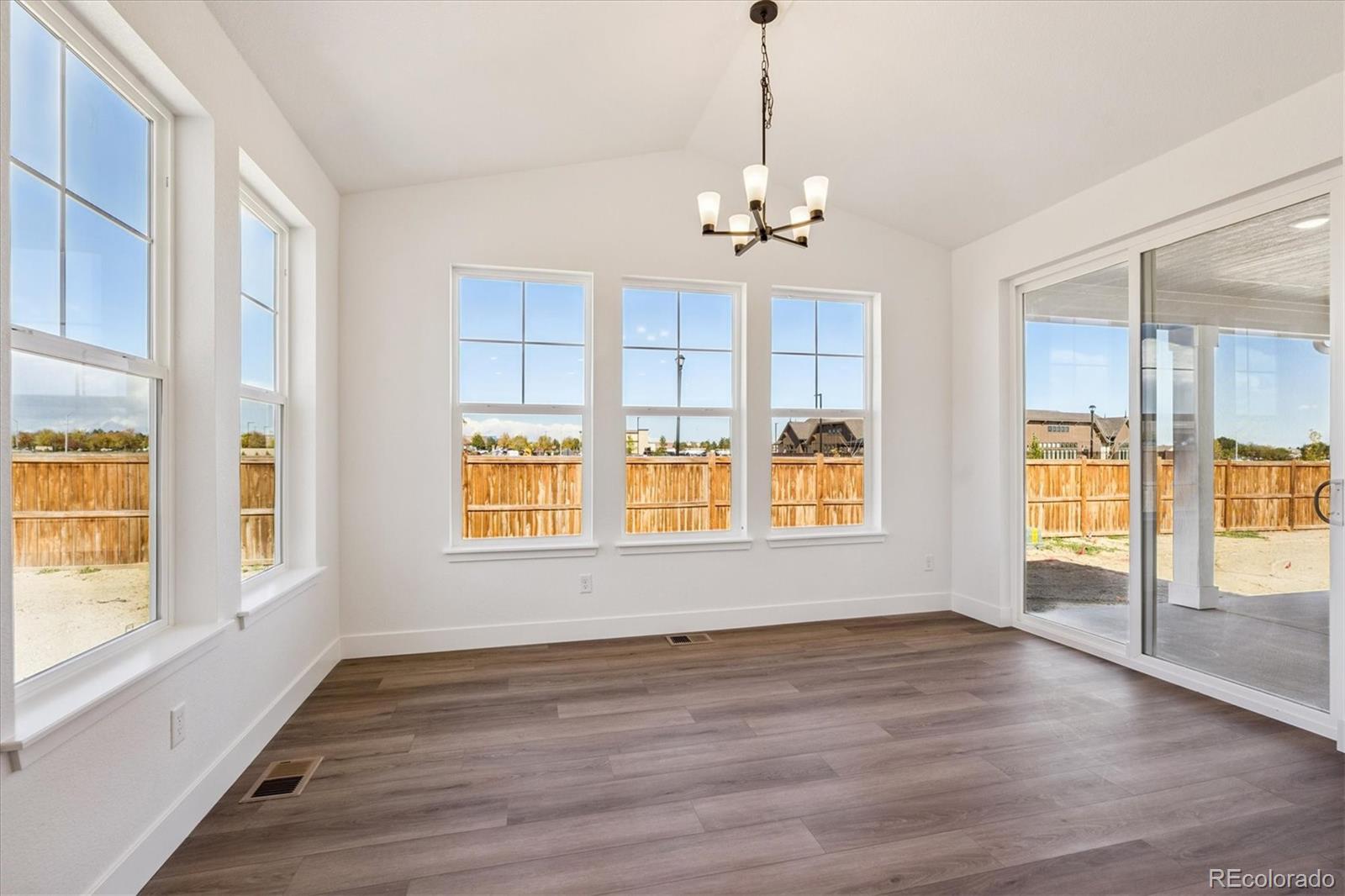 MLS Image #8 for 7037 e 126th place,thornton, Colorado