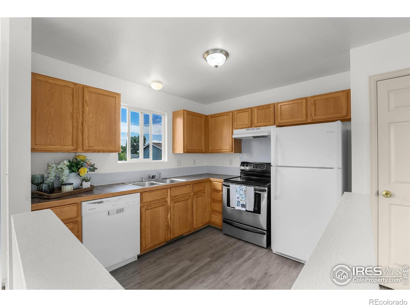 MLS Image #8 for 234 e 19th street,greeley, Colorado