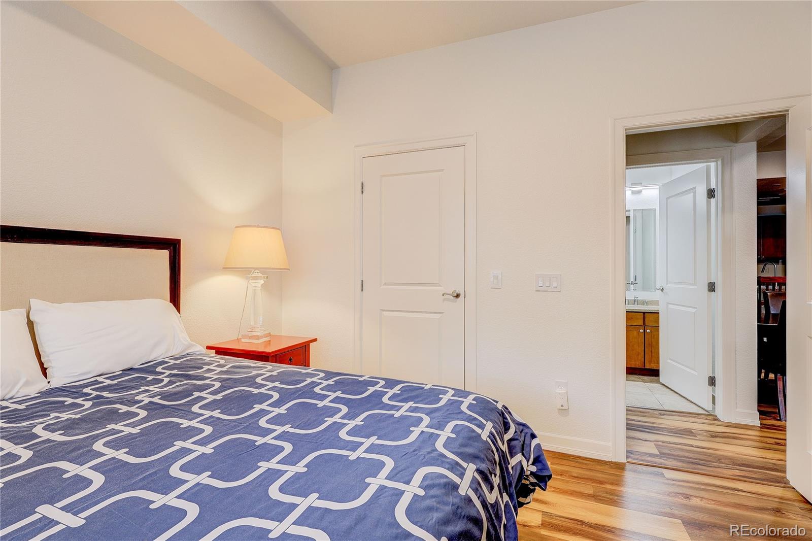 MLS Image #23 for 2200 s university boulevard,denver, Colorado