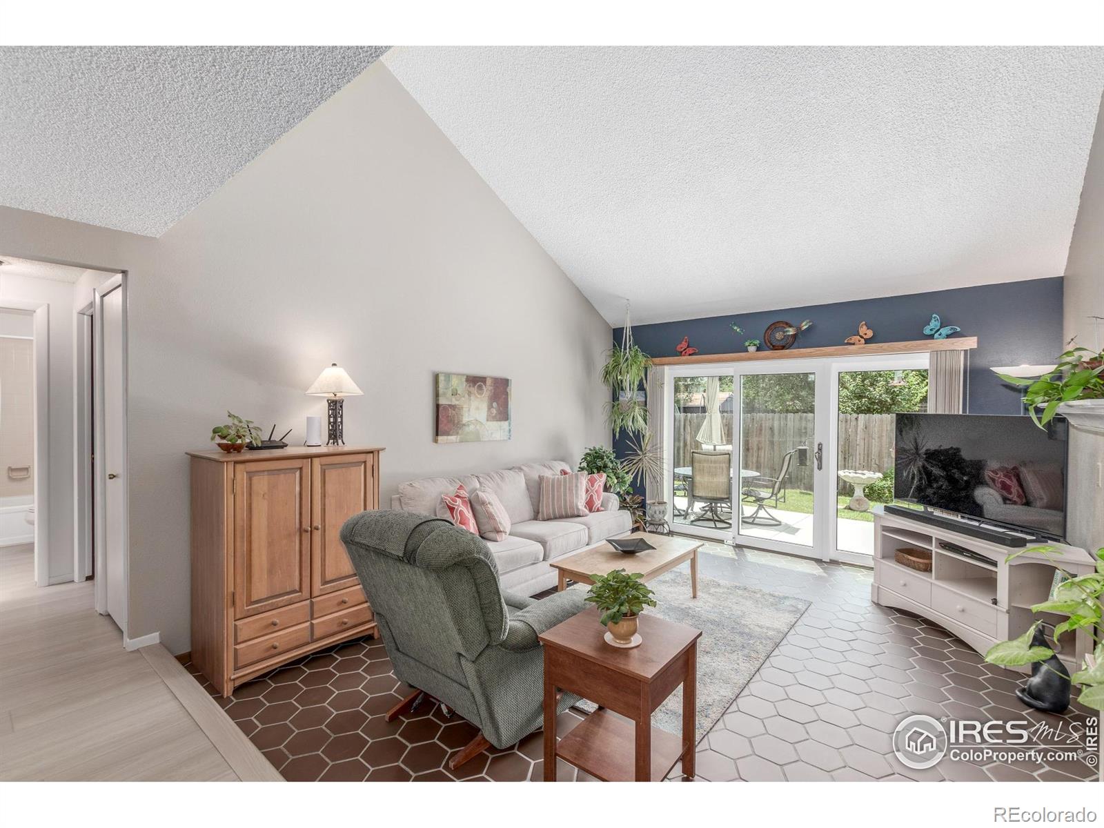 MLS Image #3 for 2707 w stuart street,fort collins, Colorado