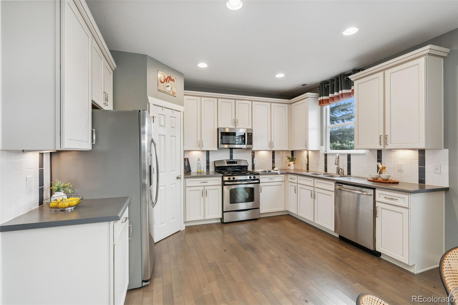MLS Image #12 for 19067 w 57th drive,golden, Colorado