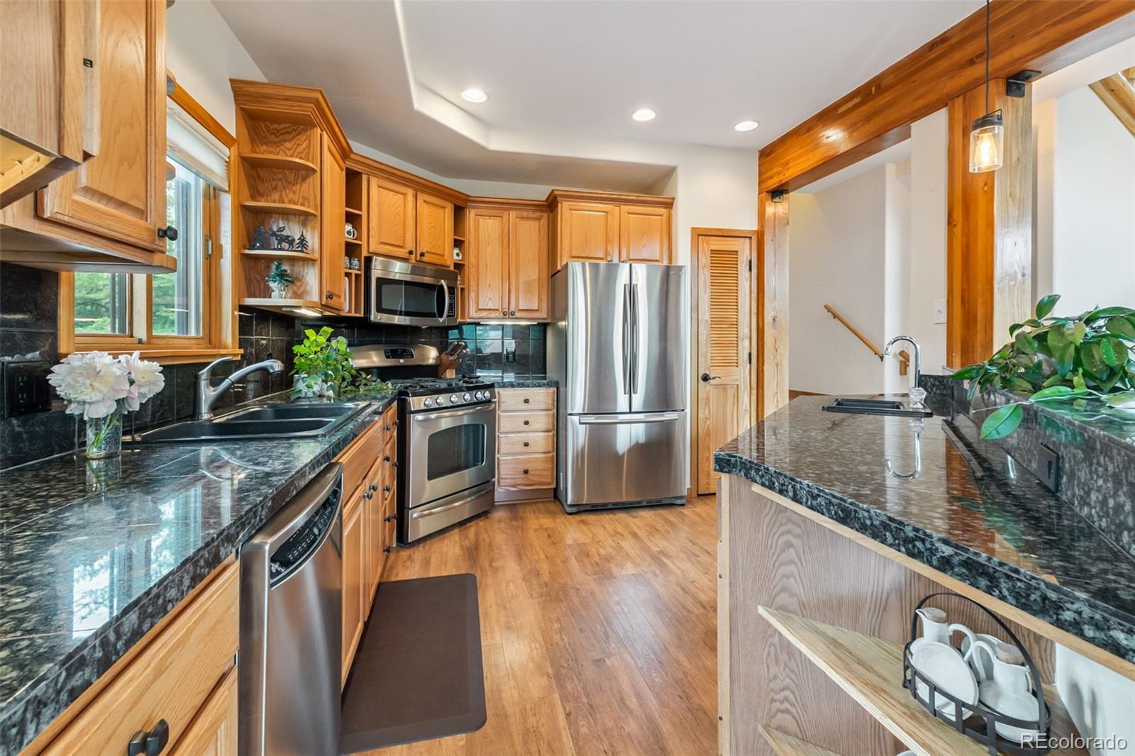 MLS Image #3 for 31  montane court,dillon, Colorado