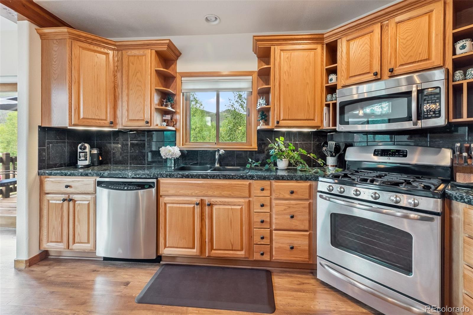 MLS Image #4 for 31  montane court,dillon, Colorado