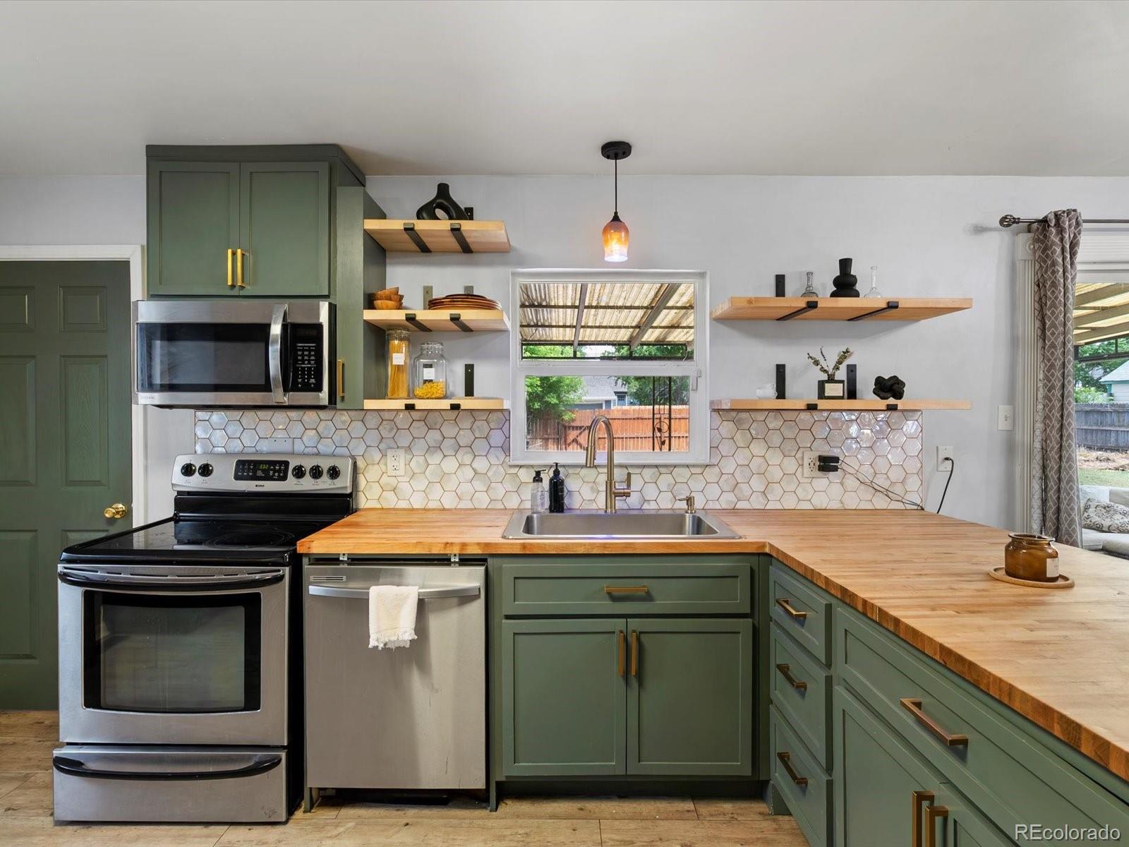 MLS Image #0 for 1670  oakland street,aurora, Colorado