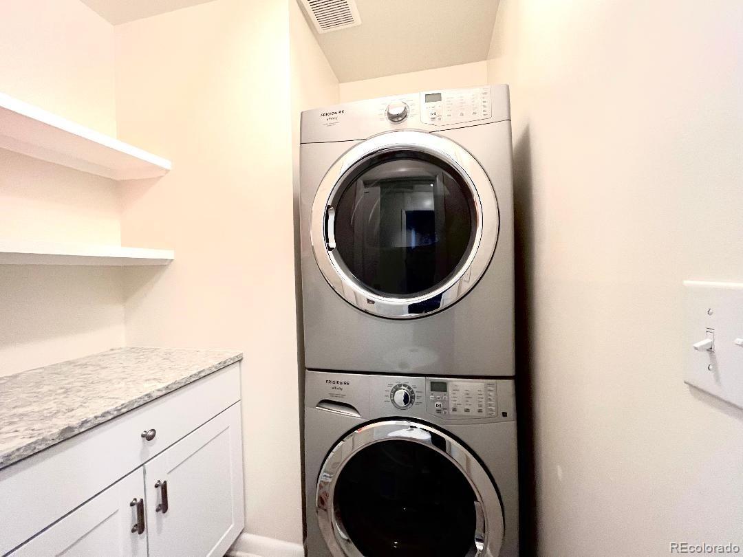 MLS Image #15 for 2285 s knox court,denver, Colorado