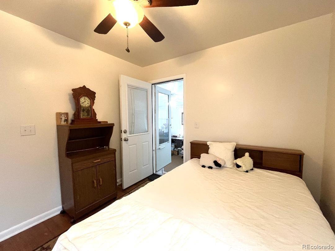 MLS Image #17 for 2285 s knox court,denver, Colorado