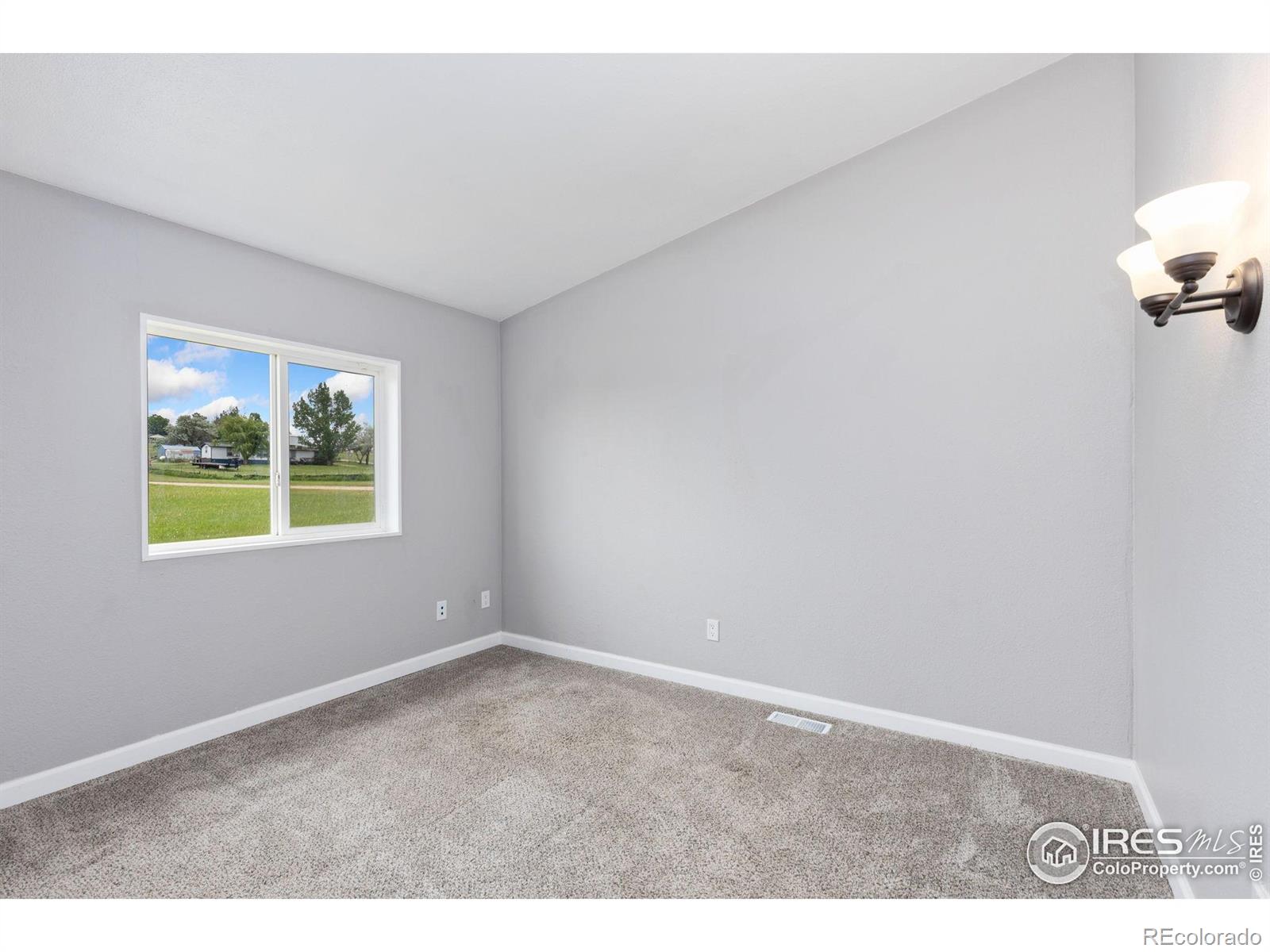 MLS Image #15 for 18674  county road 3 ,berthoud, Colorado