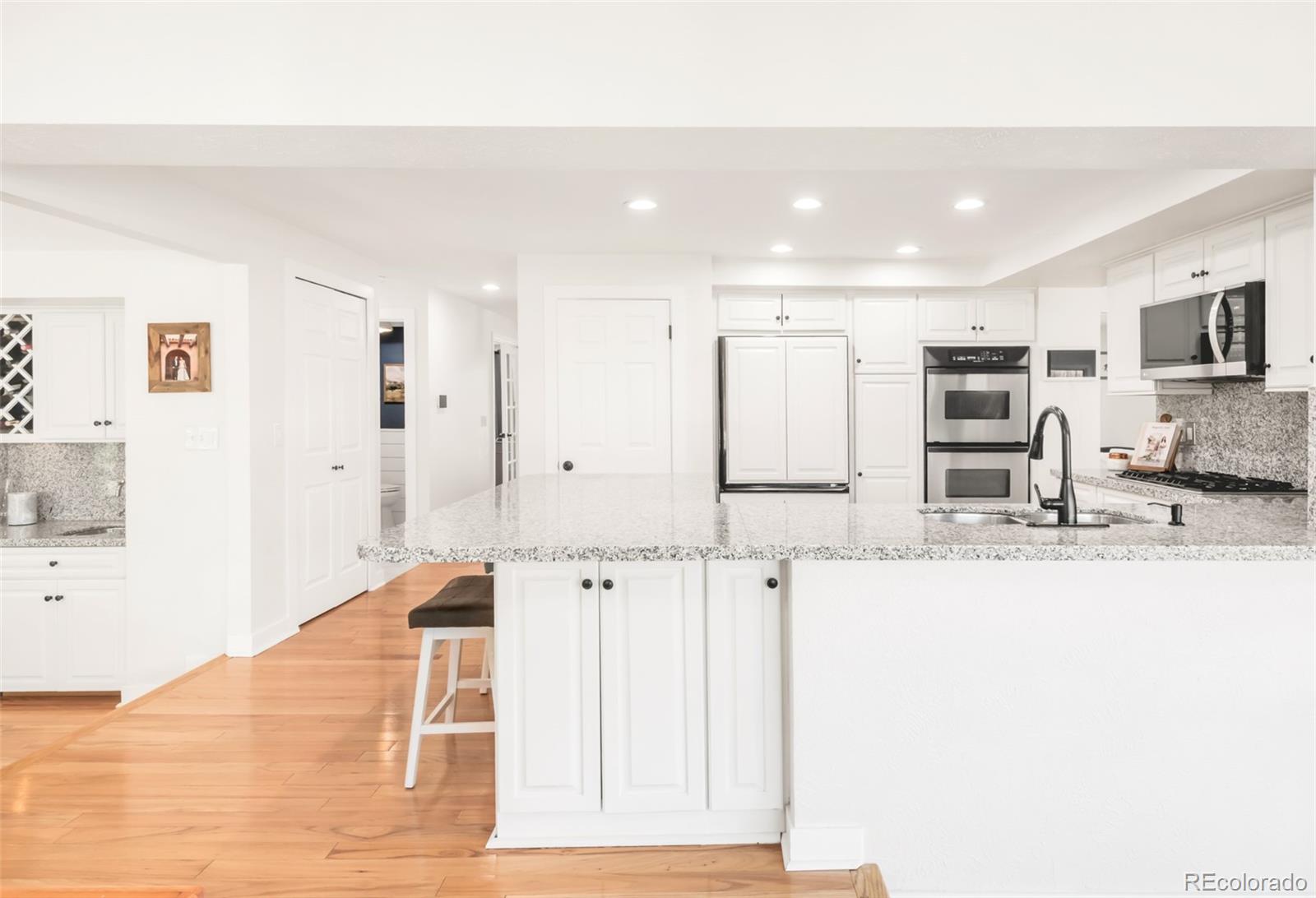MLS Image #13 for 4323 e links parkway,centennial, Colorado