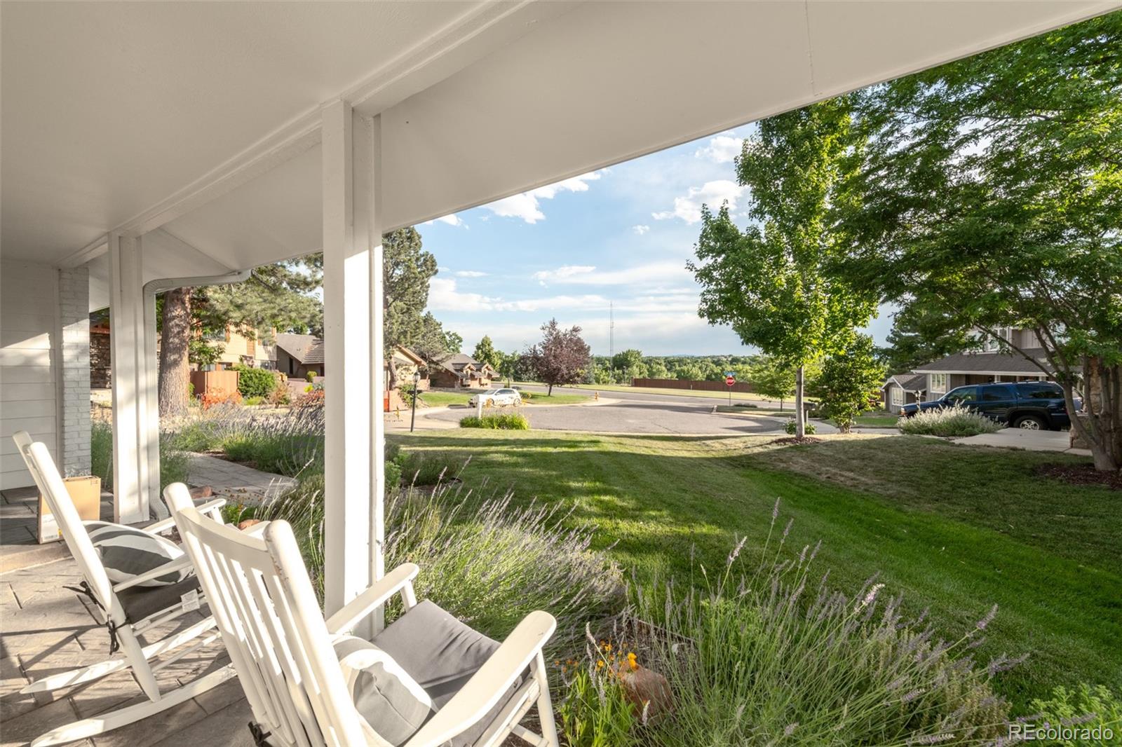 MLS Image #2 for 4323 e links parkway,centennial, Colorado