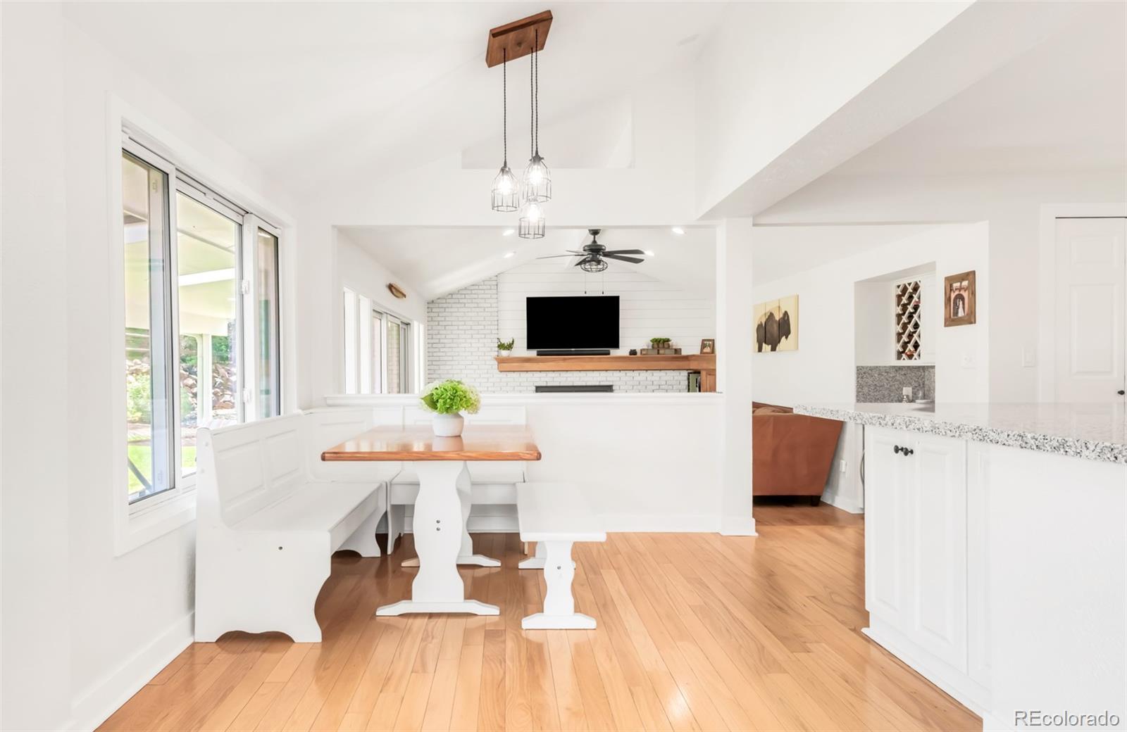 MLS Image #20 for 4323 e links parkway,centennial, Colorado