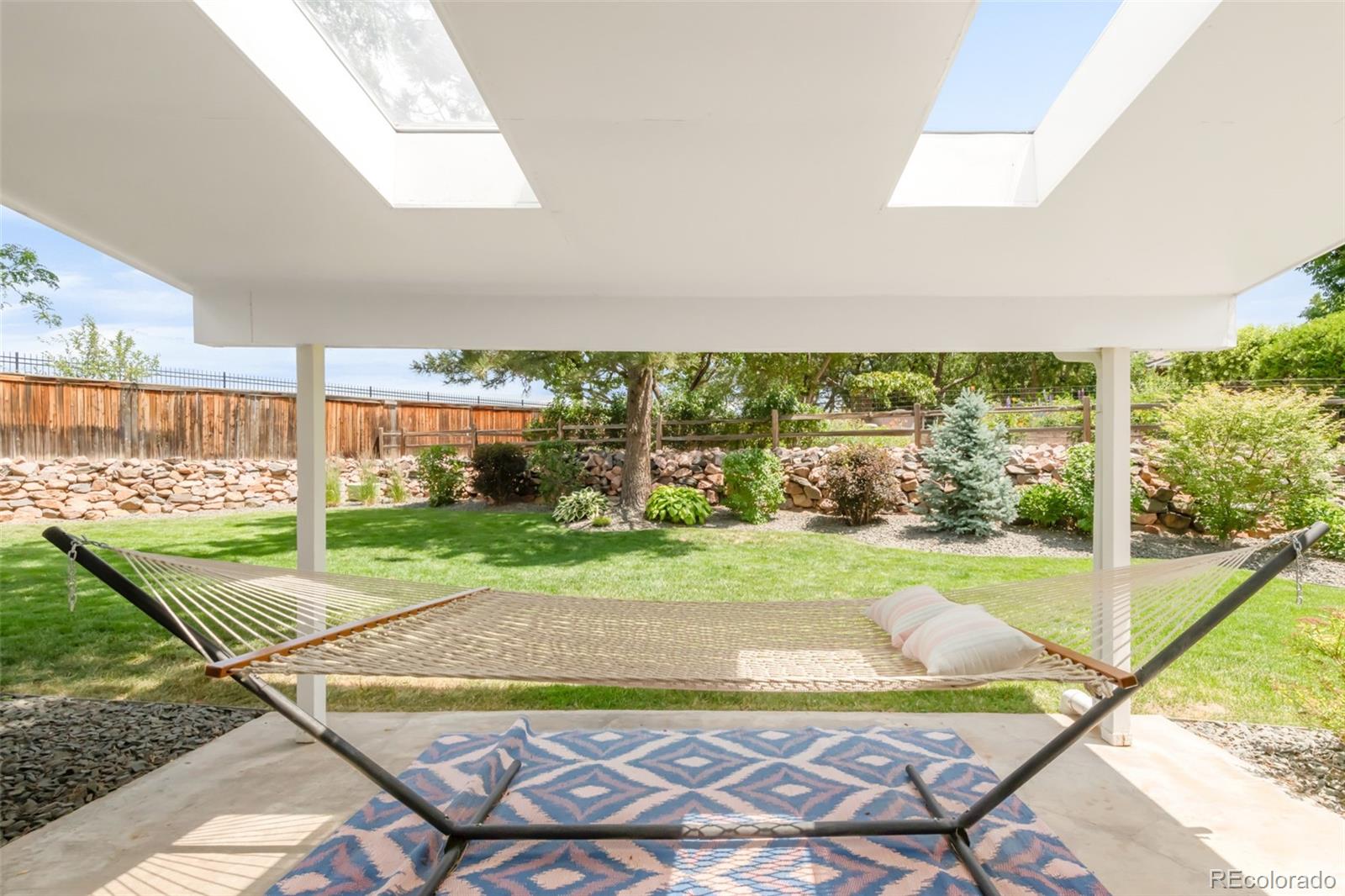 MLS Image #38 for 4323 e links parkway,centennial, Colorado