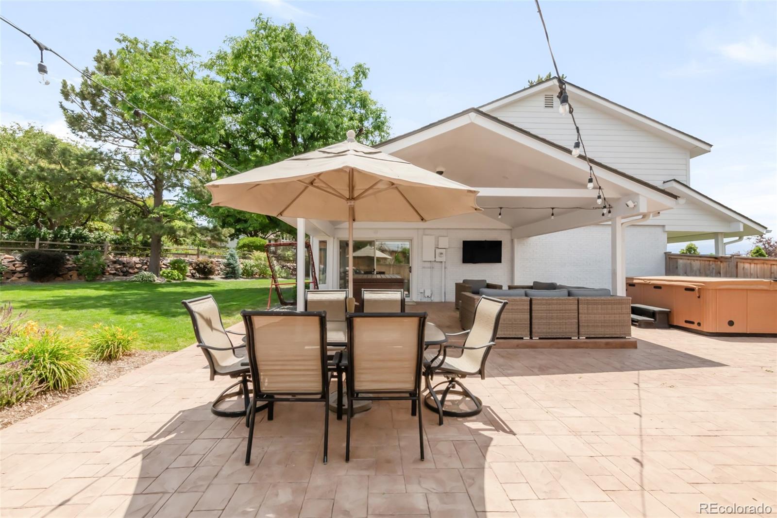 MLS Image #44 for 4323 e links parkway,centennial, Colorado