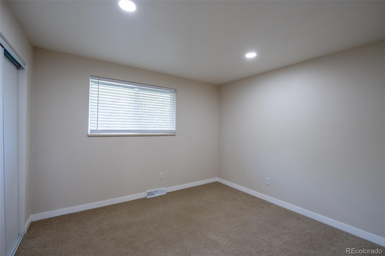 MLS Image #10 for 5041 s julian street,englewood, Colorado