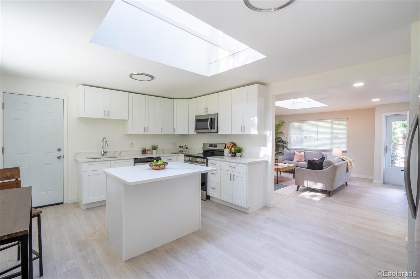 MLS Image #3 for 5041 s julian street,englewood, Colorado