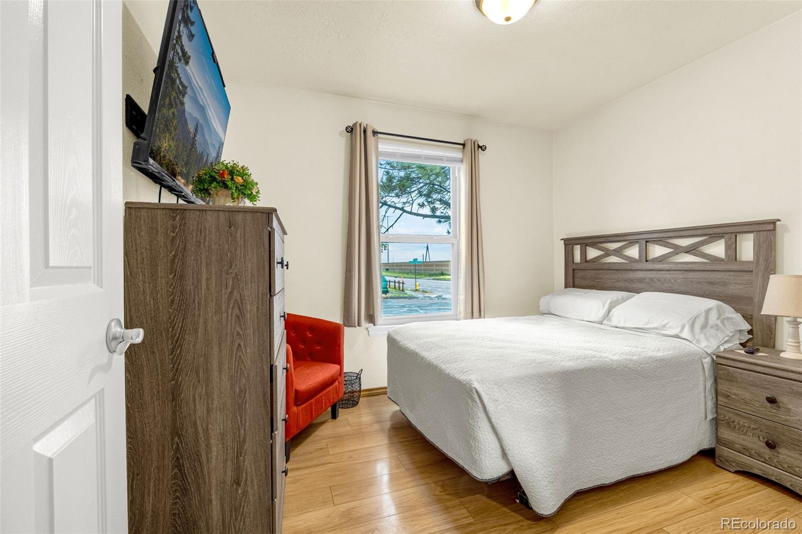 MLS Image #7 for 2590  faulkner drive,colorado springs, Colorado