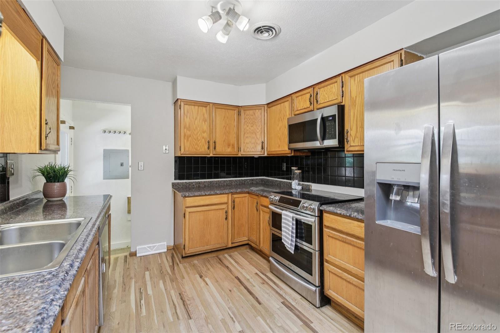 MLS Image #8 for 3641 e 90th place,thornton, Colorado