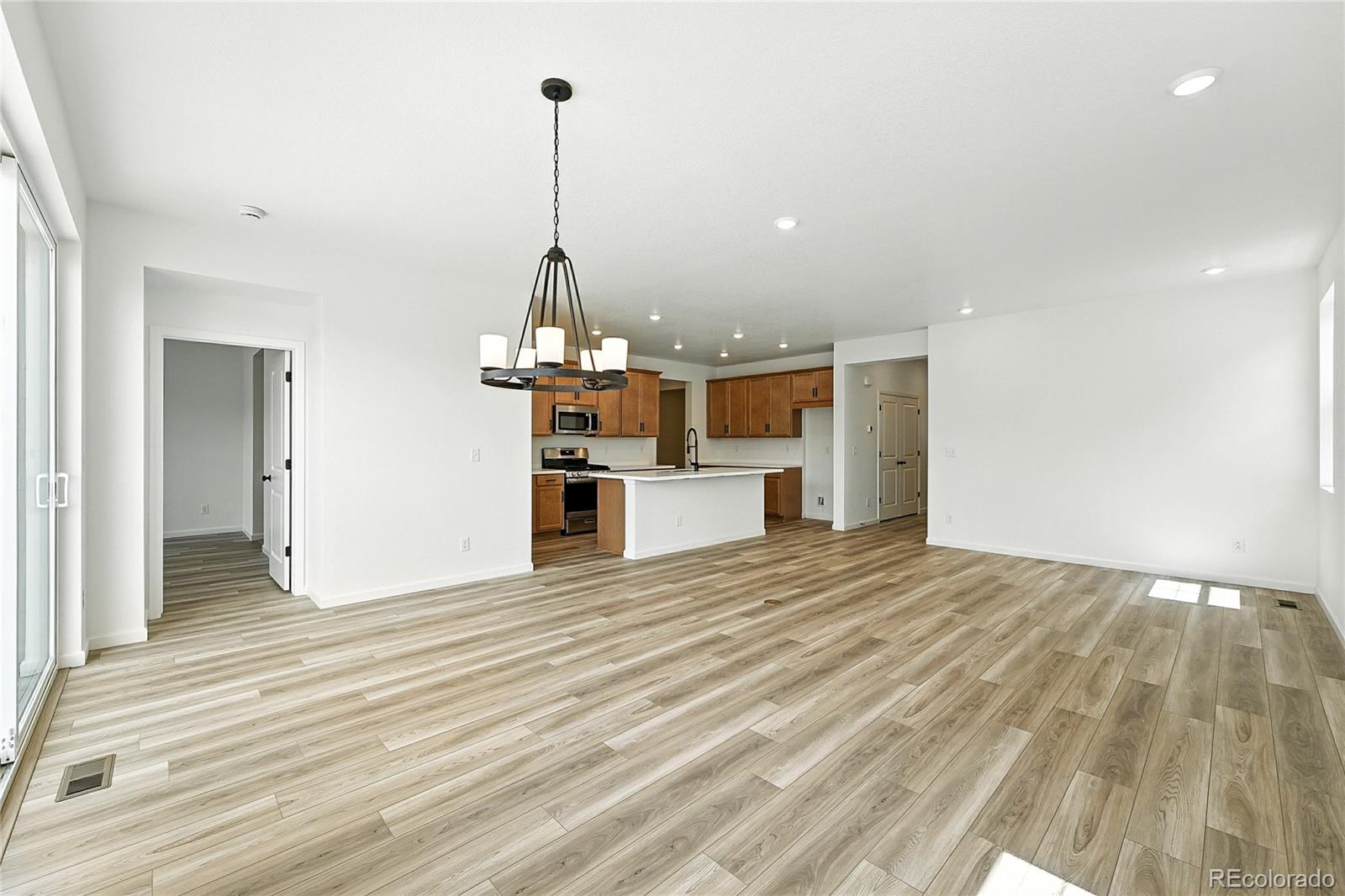 MLS Image #3 for 3379 n denali street,aurora, Colorado