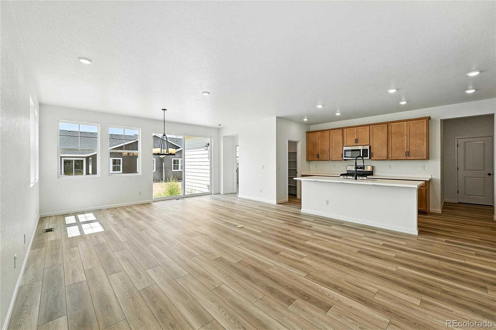 MLS Image #7 for 3379 n denali street,aurora, Colorado