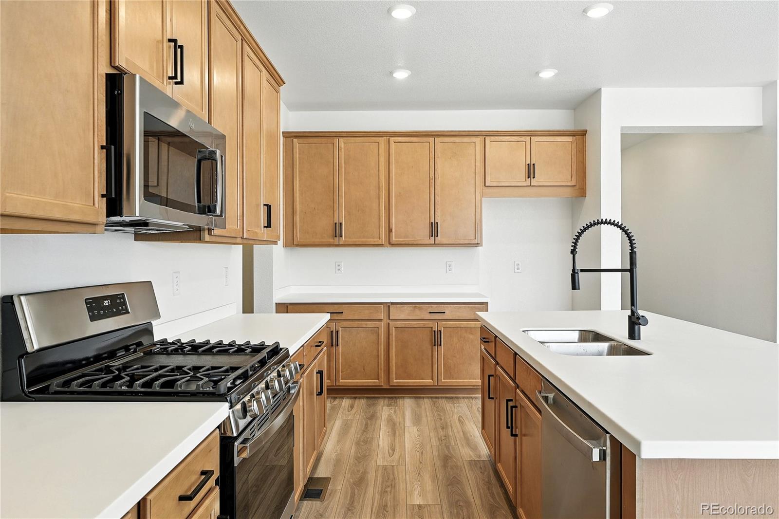 MLS Image #9 for 3379 n denali street,aurora, Colorado