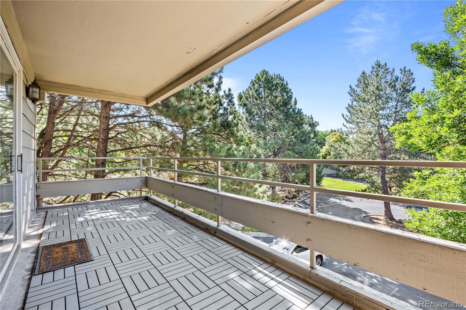 MLS Image #27 for 4605 s yosemite street 301,denver, Colorado