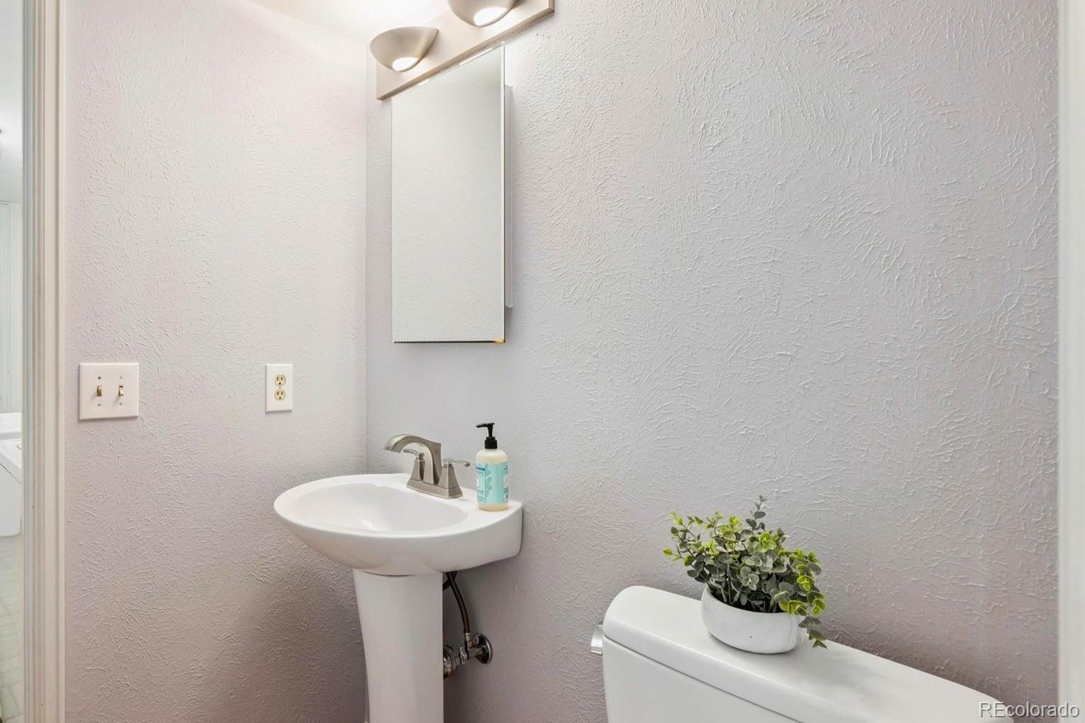MLS Image #22 for 2444 s yarrow way,lakewood, Colorado