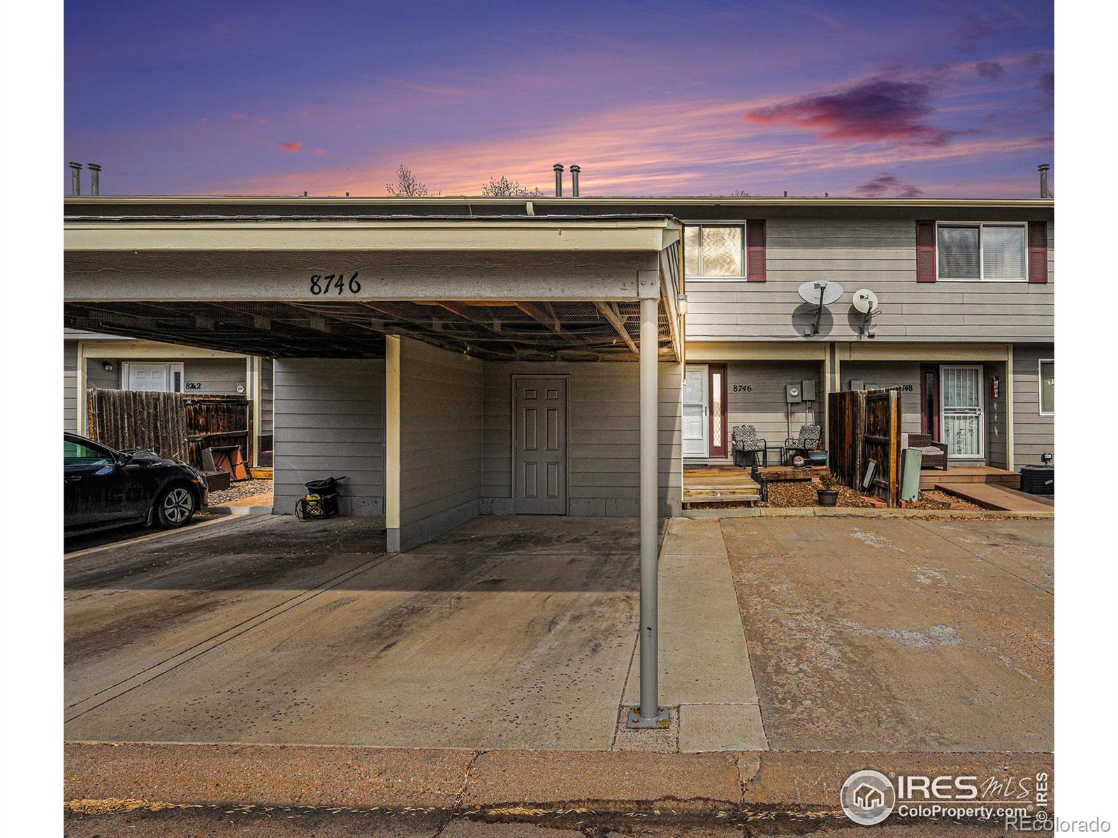 MLS Image #2 for 8746  carr loop ,arvada, Colorado