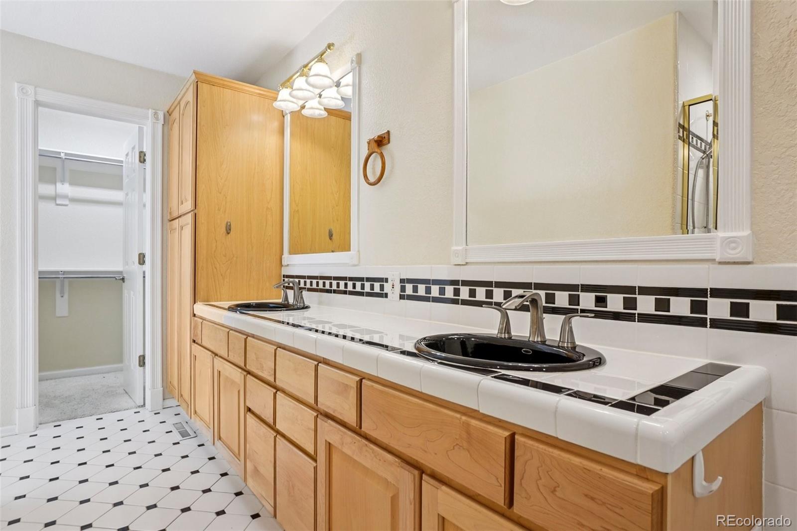 MLS Image #19 for 215  sunland street,louisville, Colorado