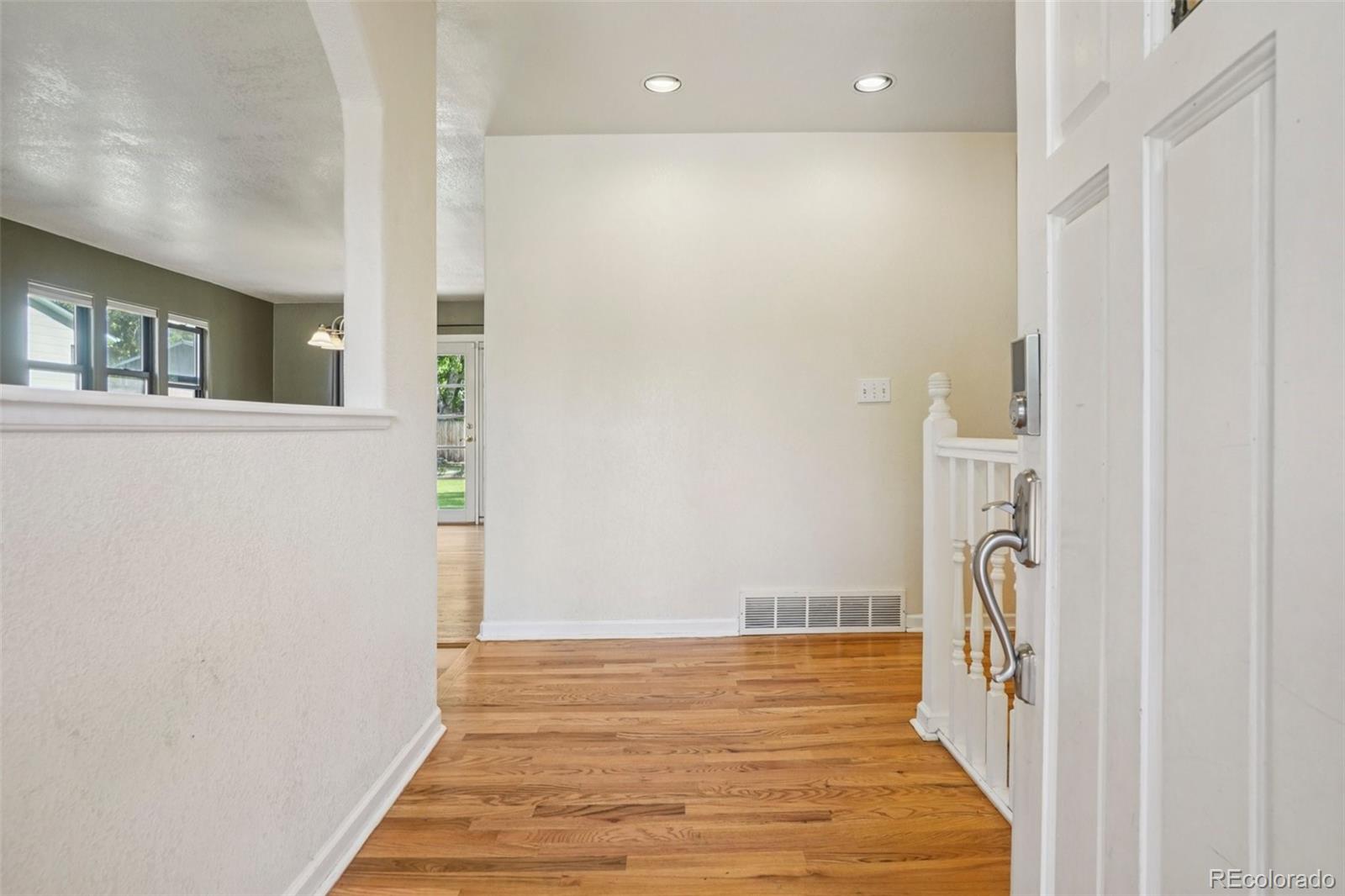 MLS Image #5 for 215  sunland street,louisville, Colorado