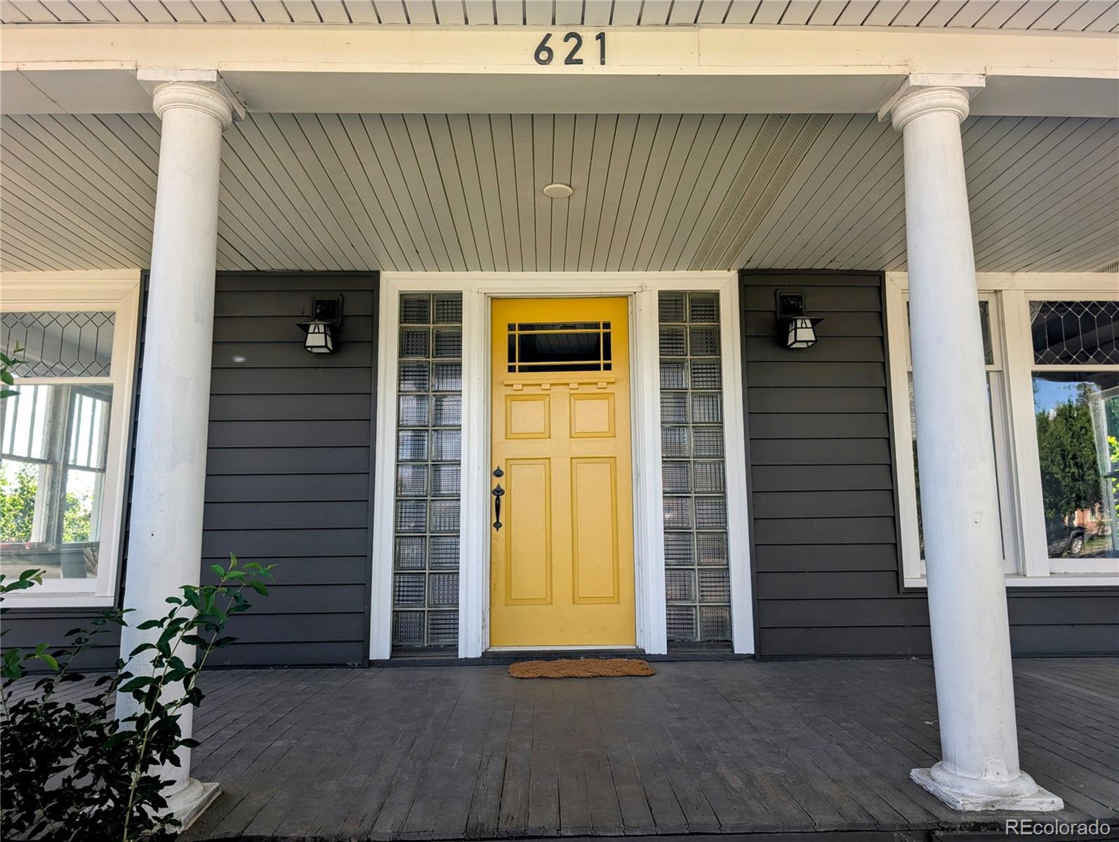 MLS Image #1 for 621  walnut street,la jara, Colorado