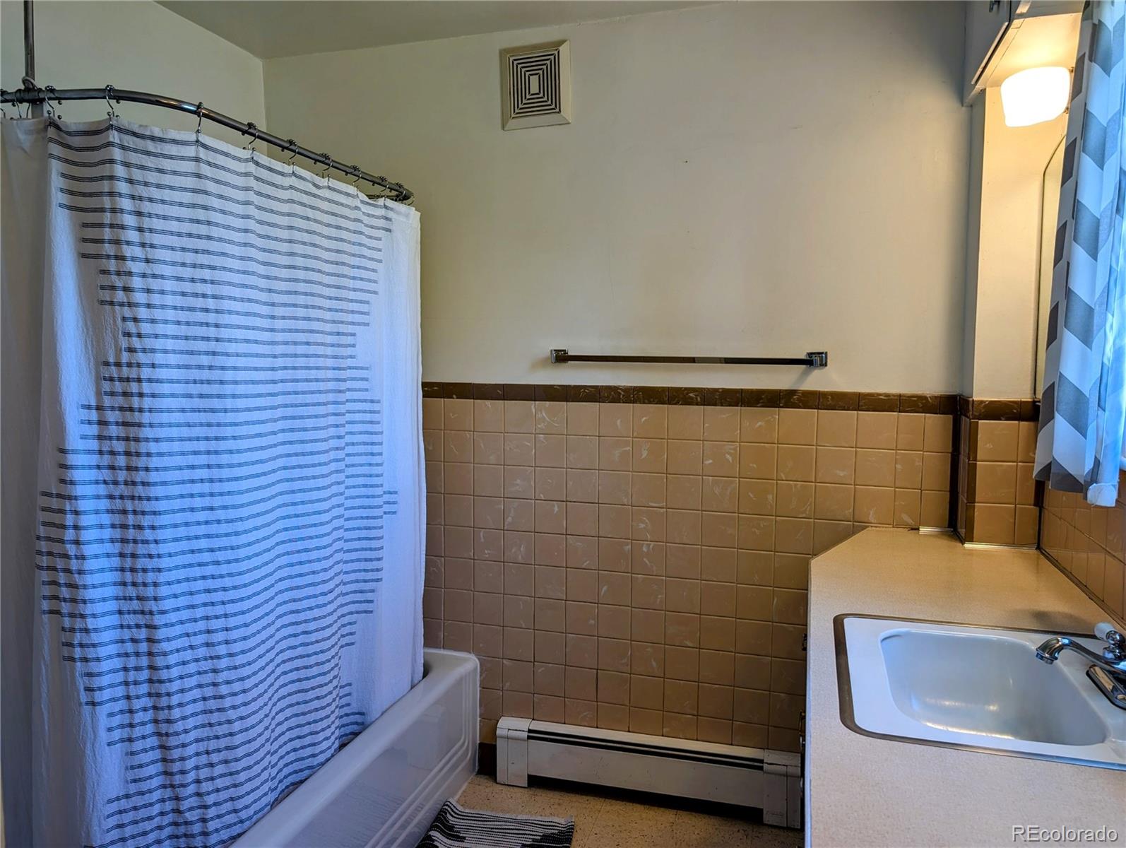 MLS Image #13 for 621  walnut street,la jara, Colorado