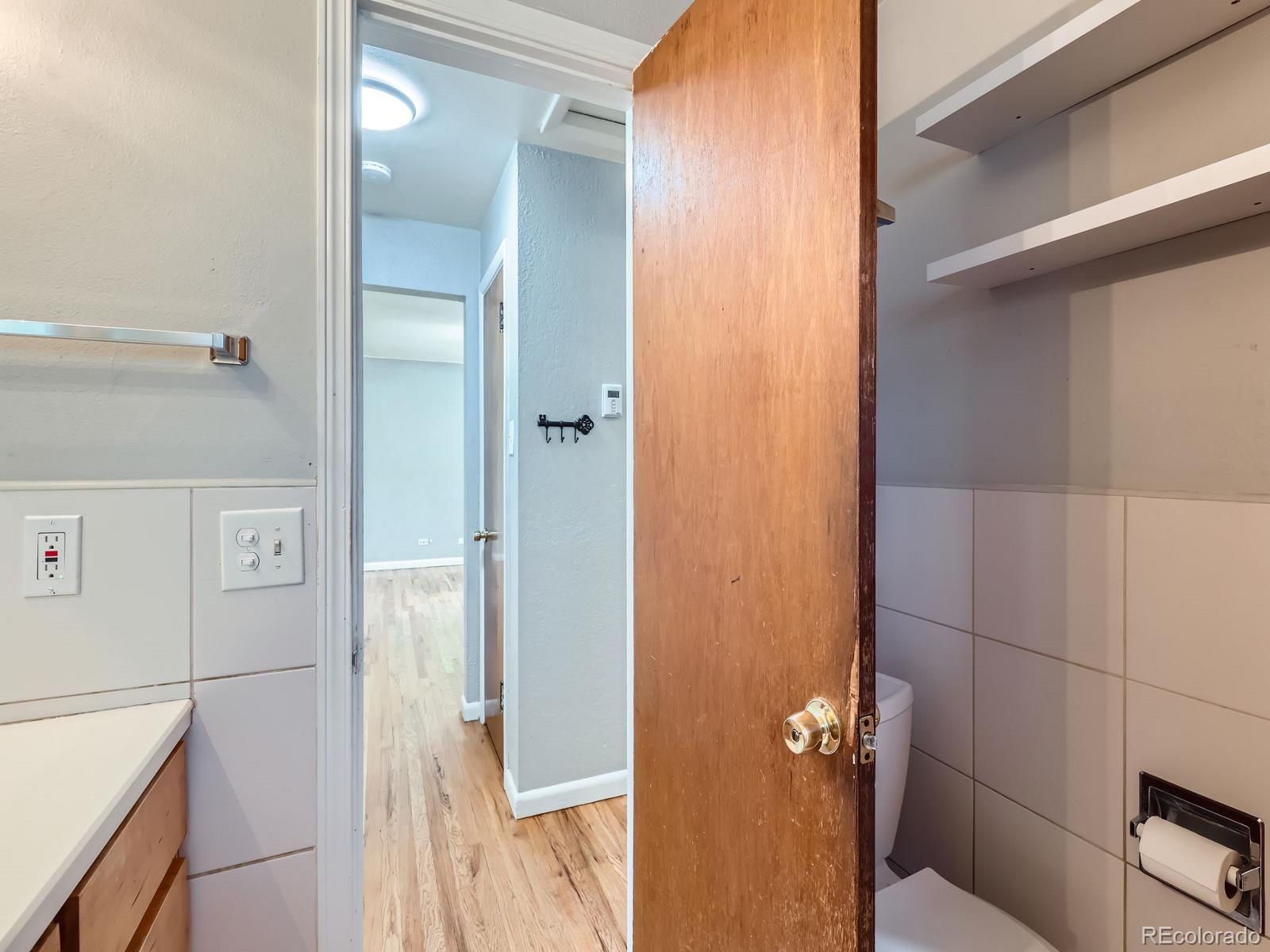 MLS Image #10 for 1856 s steele street,denver, Colorado