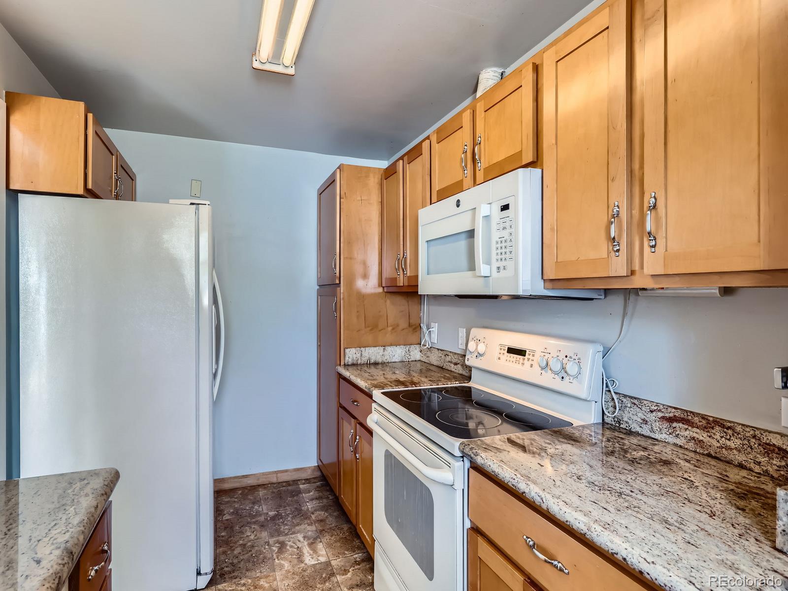 MLS Image #4 for 1856 s steele street,denver, Colorado