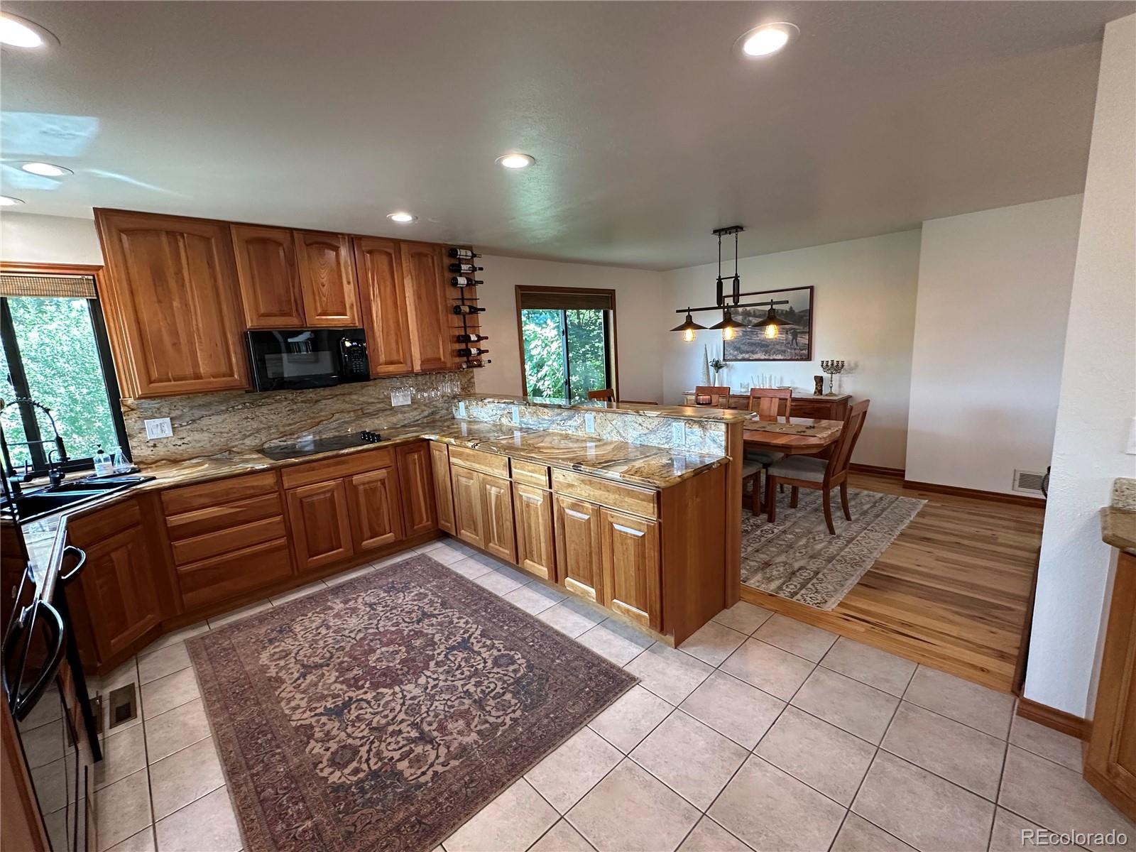 MLS Image #11 for 7454  queen circle,arvada, Colorado