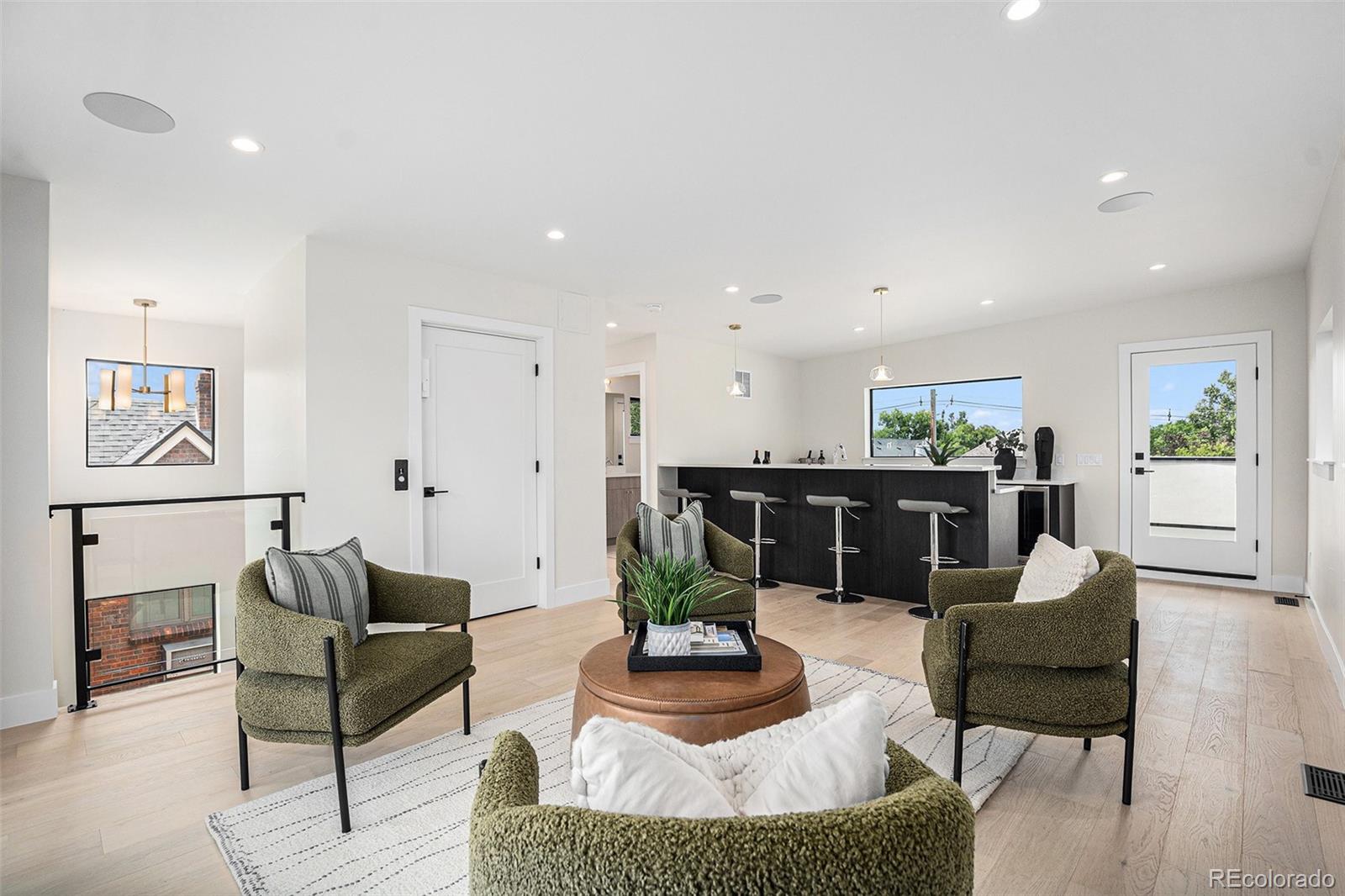 MLS Image #28 for 127 s humboldt street,denver, Colorado