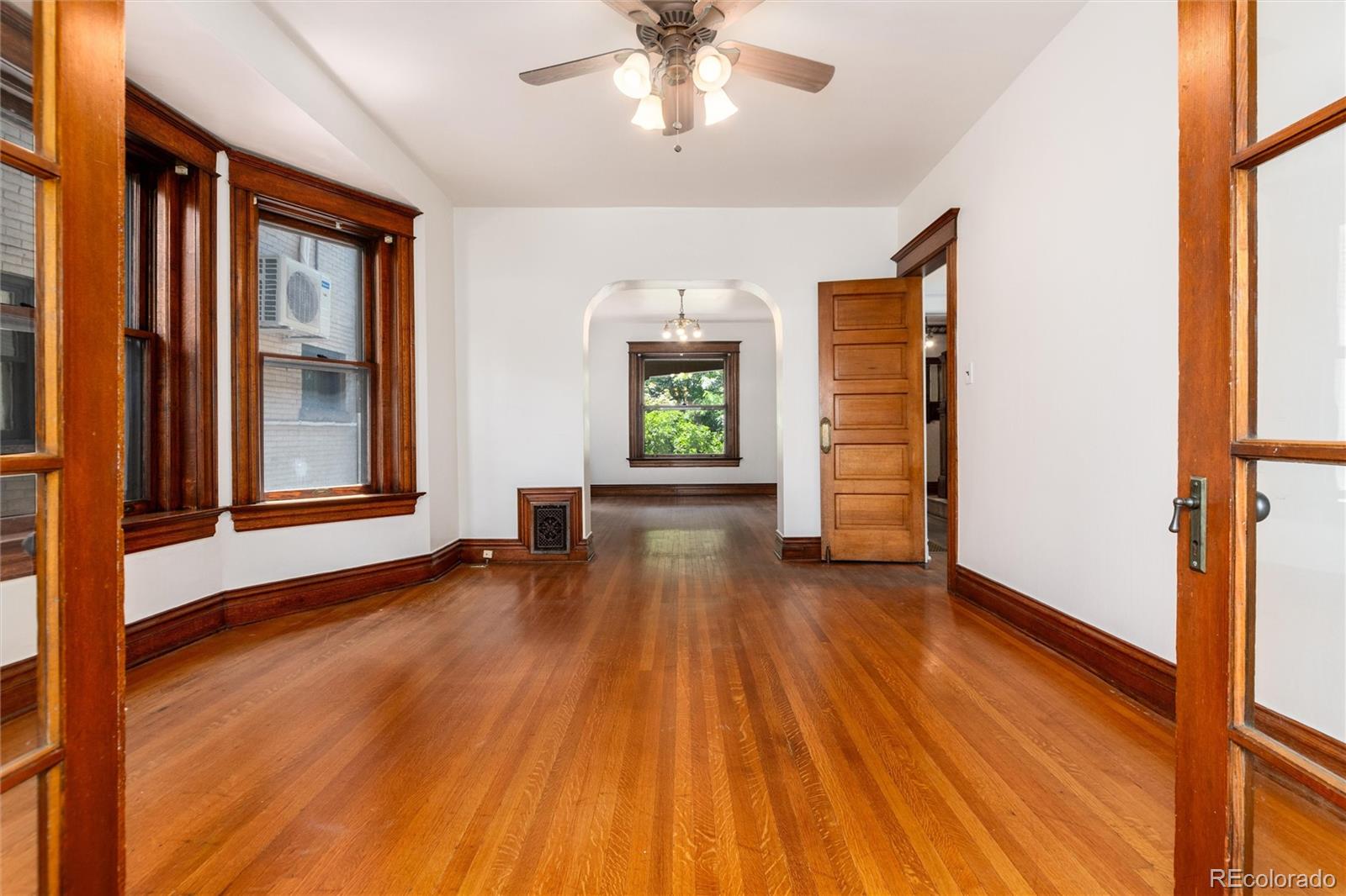 MLS Image #16 for 1308  york street,denver, Colorado