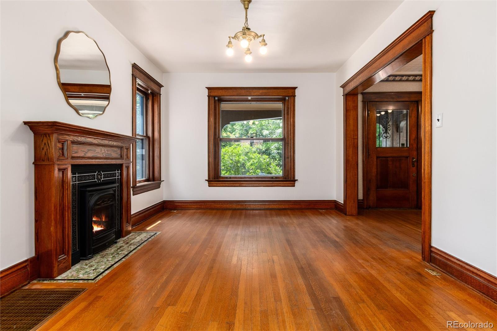MLS Image #8 for 1308  york street,denver, Colorado