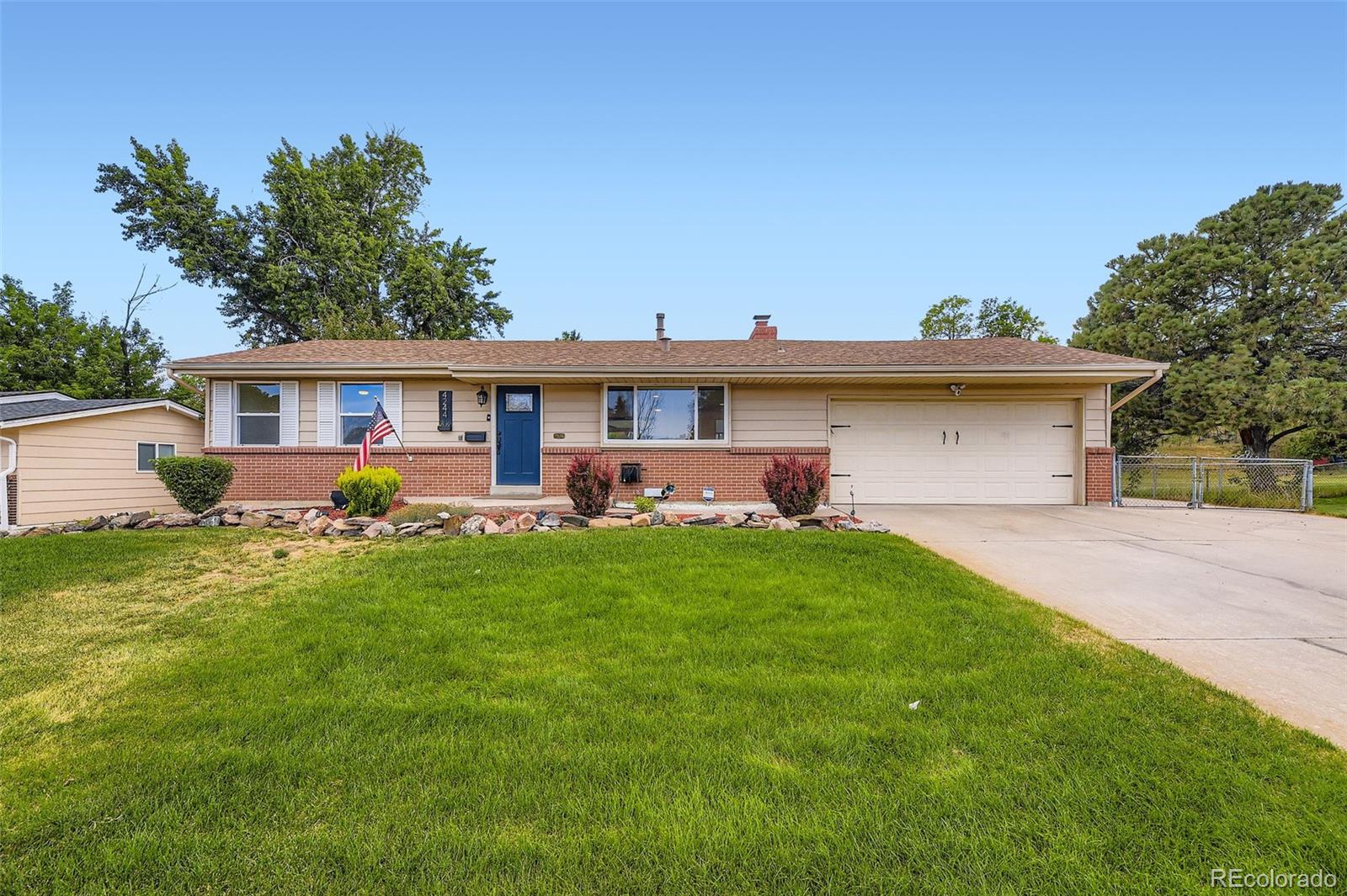 MLS Image #1 for 4244 w monmouth avenue,littleton, Colorado