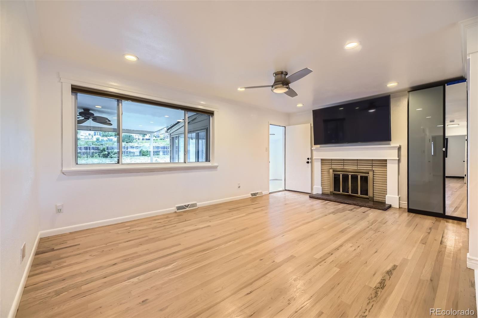 MLS Image #2 for 4244 w monmouth avenue,littleton, Colorado