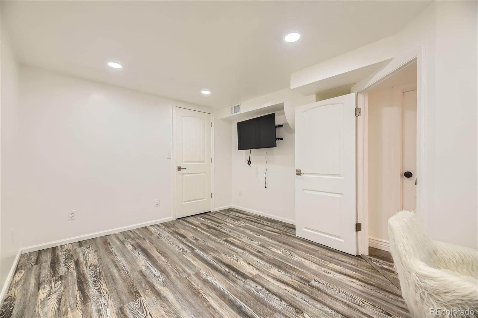 MLS Image #21 for 4244 w monmouth avenue,littleton, Colorado
