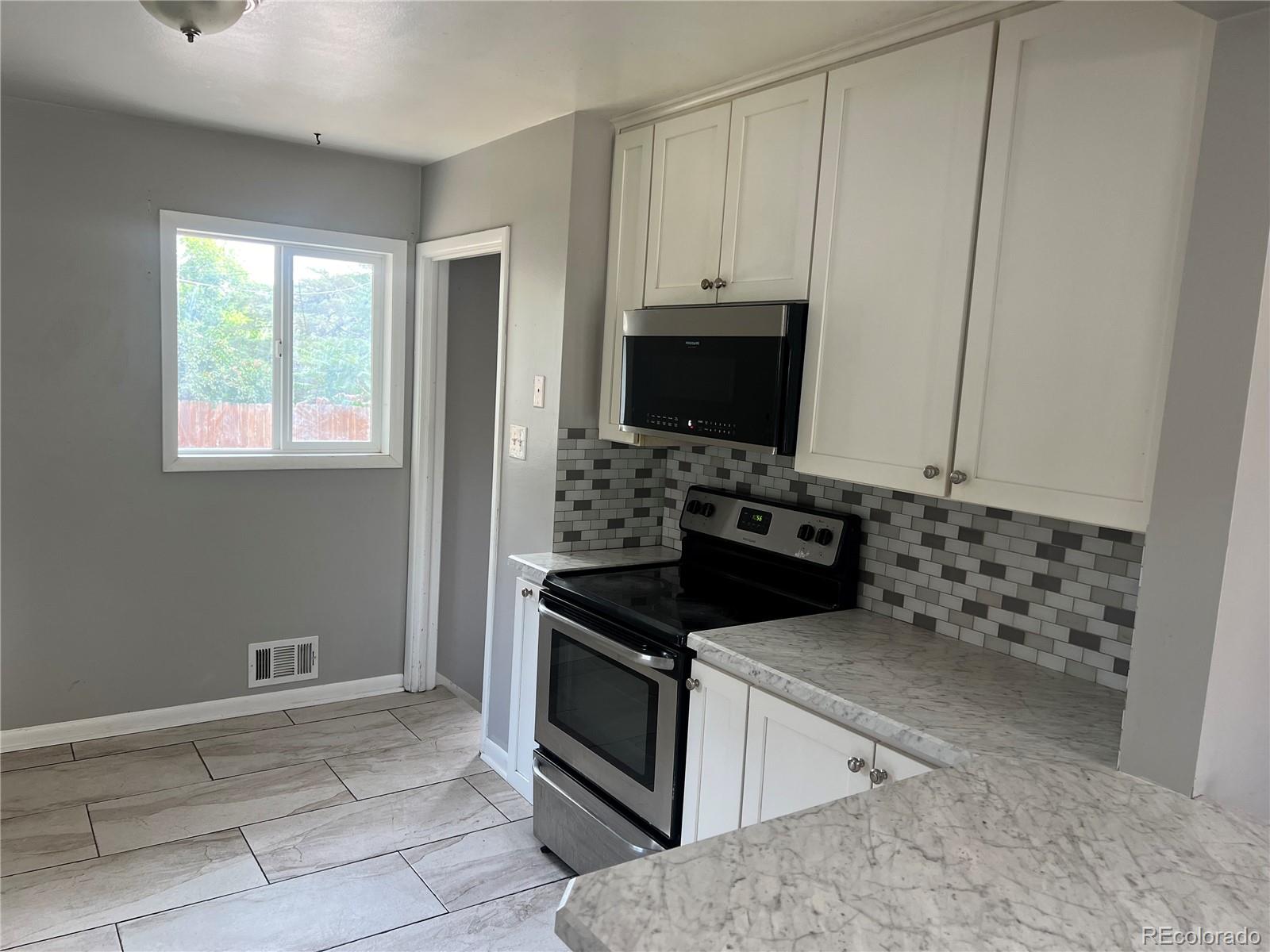 MLS Image #3 for 1283  lipan drive,denver, Colorado