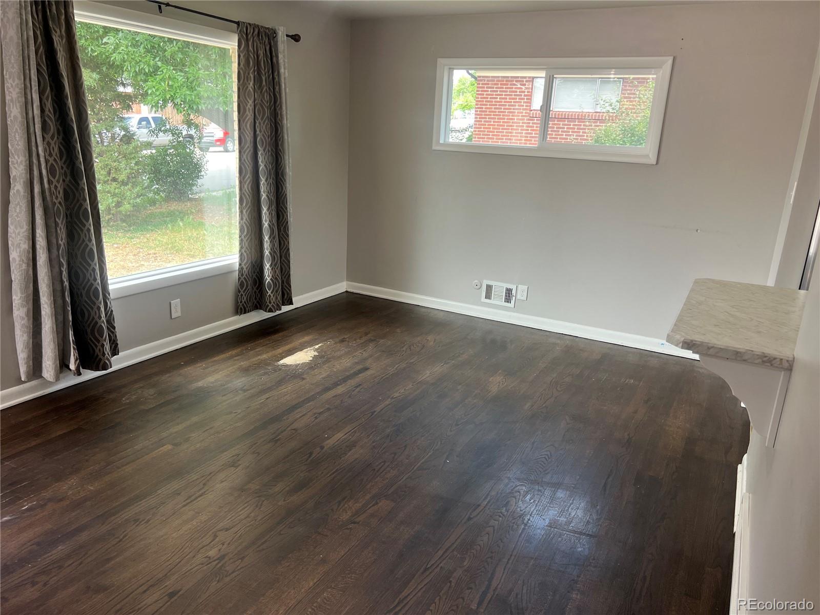 MLS Image #6 for 1283  lipan drive,denver, Colorado