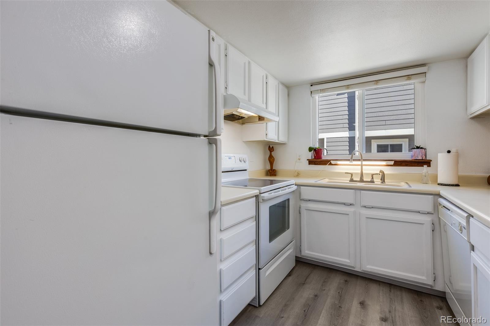 MLS Image #10 for 6670 w 84th circle 106,arvada, Colorado